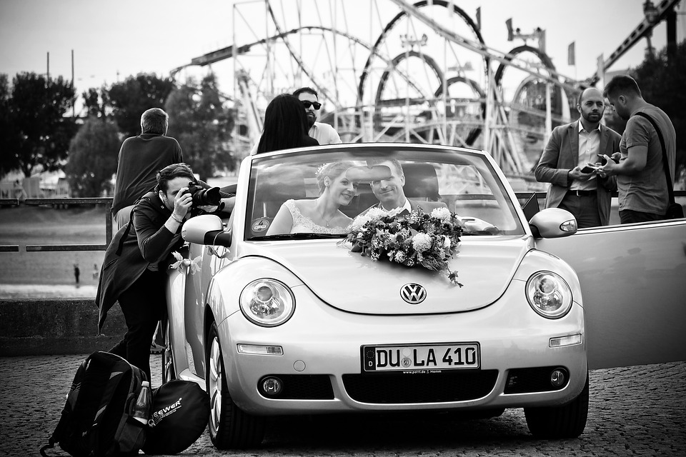 wedding photo with car